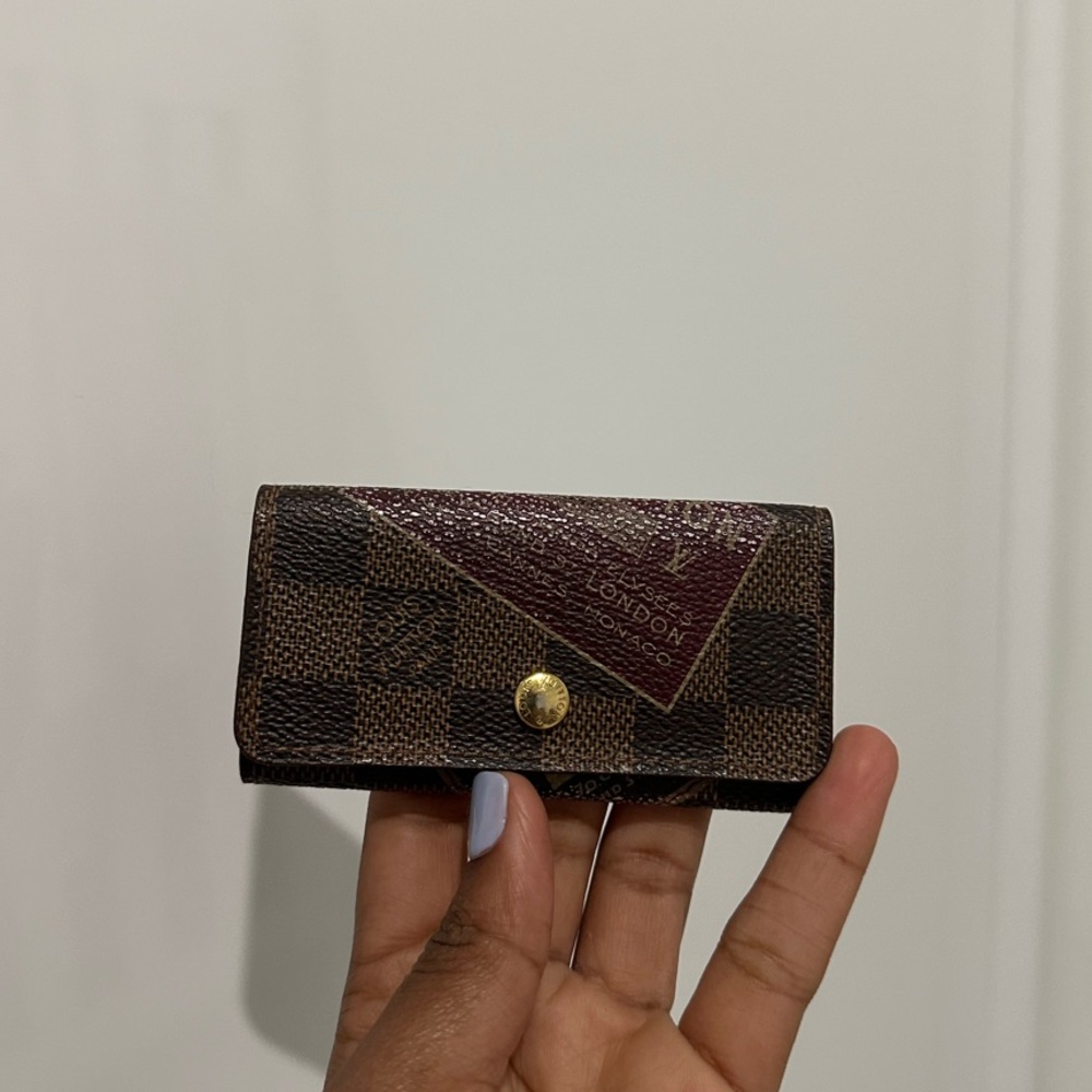 Louis Vuitton Limited Edition Trunks 4 Key Holder